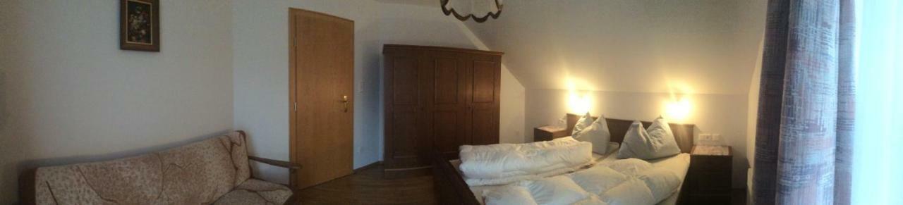 וויסבריאך Apartment Gaestehaus Wastian מראה חיצוני תמונה