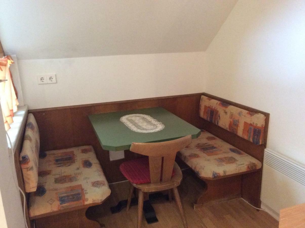 וויסבריאך Apartment Gaestehaus Wastian מראה חיצוני תמונה