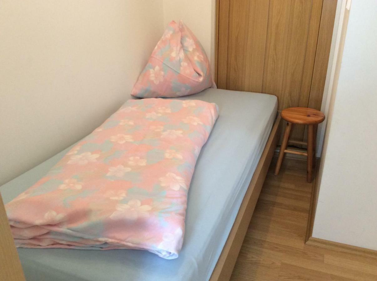 וויסבריאך Apartment Gaestehaus Wastian מראה חיצוני תמונה